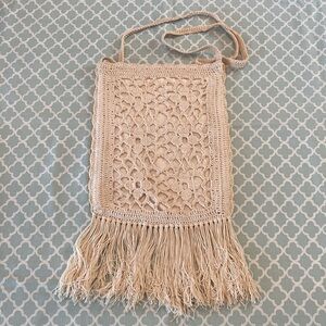 Crochet Fringe Cream Crossbody